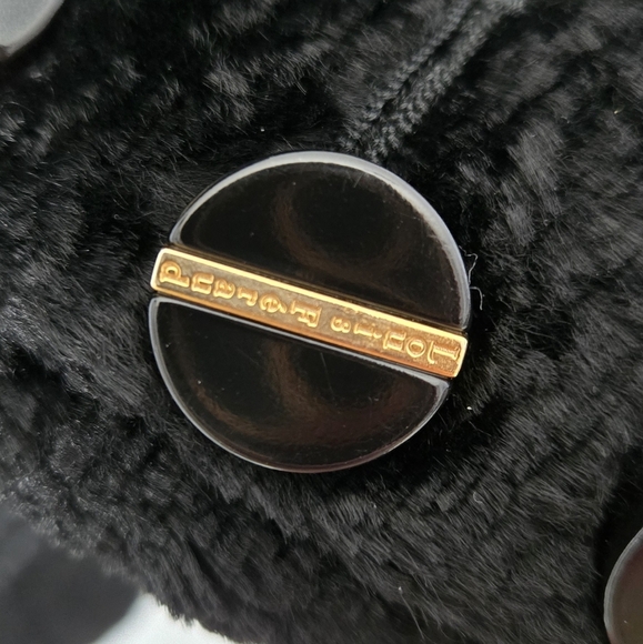 LOUIS FERAUD Paris Designer Black Faux/ Crushed Velvet Fur Jacket. Size 8 - Picture 9 of 16